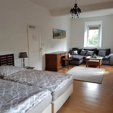 Einhaus Guest house