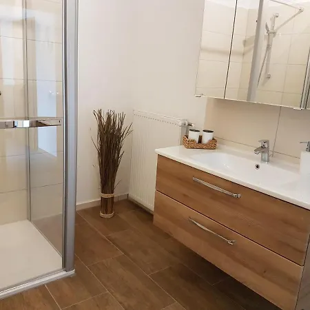 Einhaus Penzion Mottau