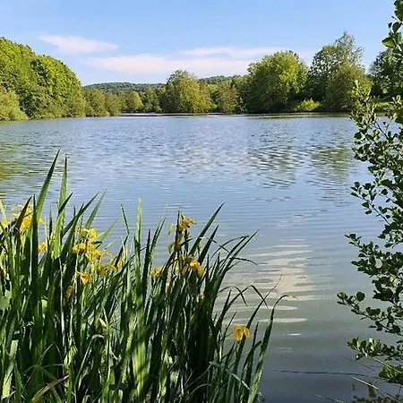 Einhaus *